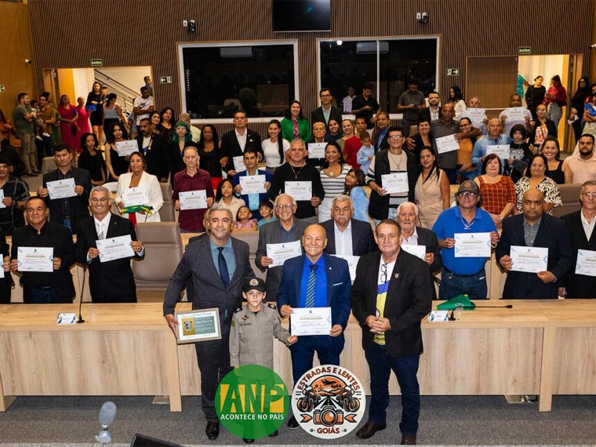 Aparecida de Goiânia Homenageia Veteranos da Segurança Pública em Sessão Solene