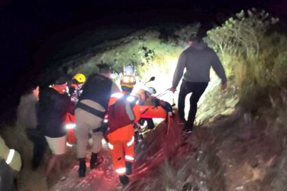 Resgate emocionante na Serra da Canastra: união de forças salva turistas perdidos em trilha perigosa