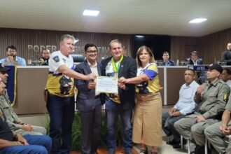 Piranhas Celebra Legado em Noite Histórica: Homenagens a Veteranos e Ativa, Passagem de Comando e Moção de Aplauso à AVEGO Marcam Evento