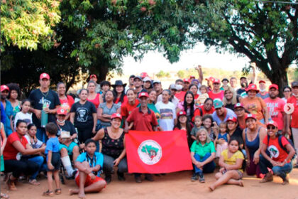 PT e MST apoiam ocupação de terra em Santo Antônio do Descoberto