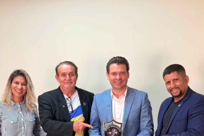 Vereador Welton Lemos é condecorado com Título de Sócio Benemérito da AVEGO