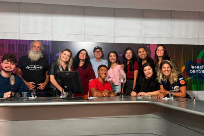 Alunos da UniAraguaia vivenciam aprendizado ao vivo com Juscelino Sena na RBC