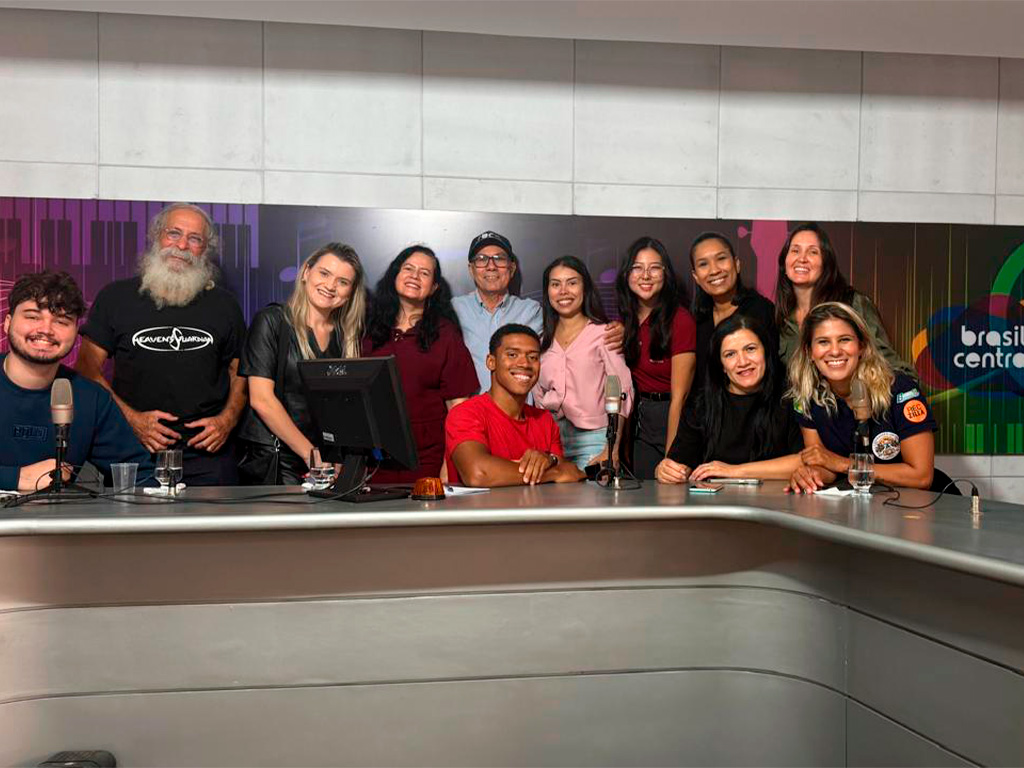 Alunos da UniAraguaia vivenciam aprendizado ao vivo com Juscelino Sena na RBC