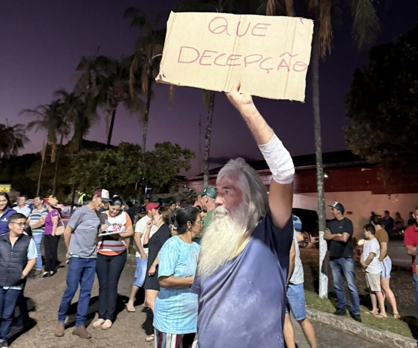 Piracanjuba se levanta: população reage e barra tentativa de 13º e férias para vereadores