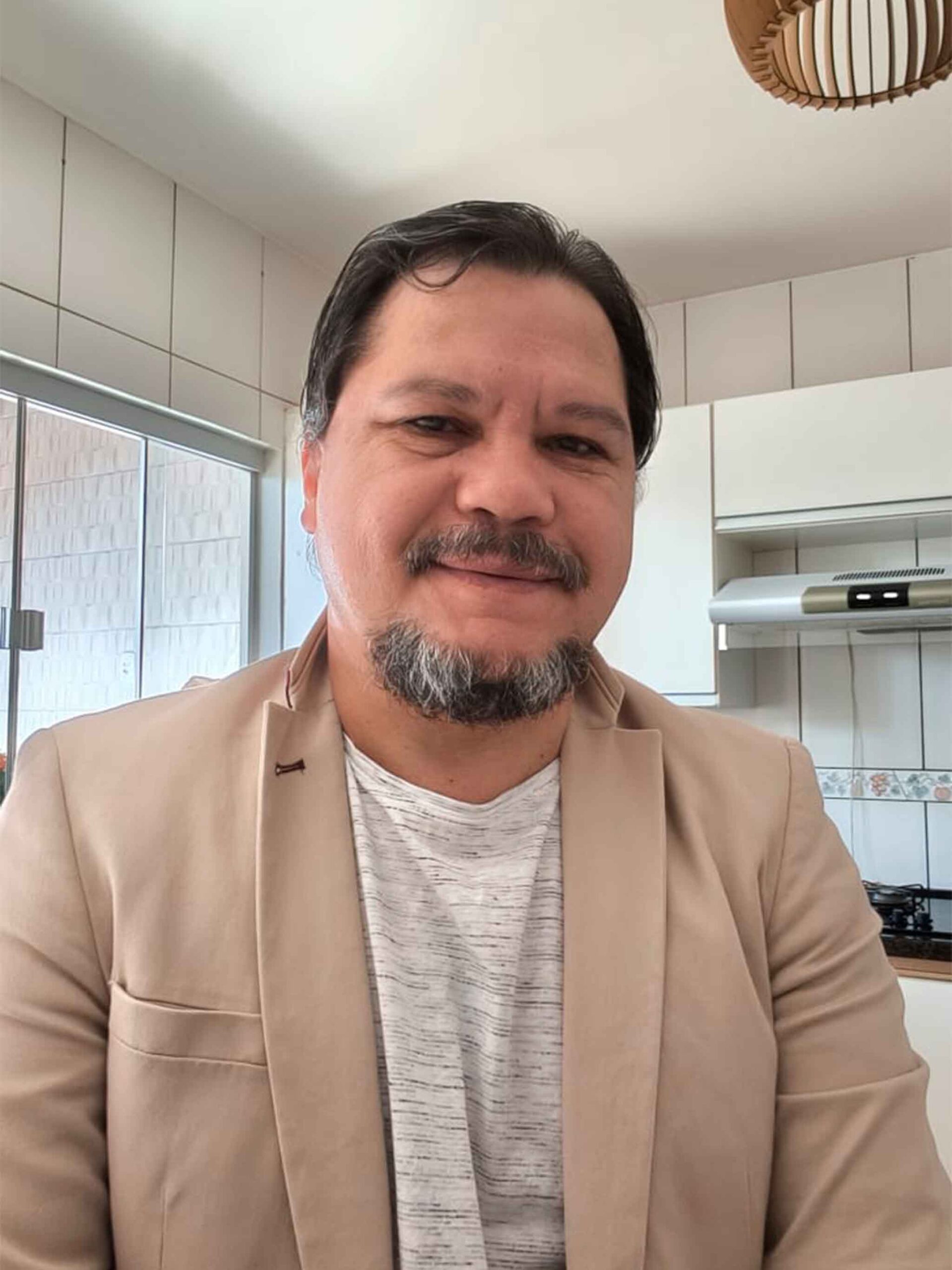 Humberto Chaves inicia articulações para disputar o Senado por Goiás em 2026