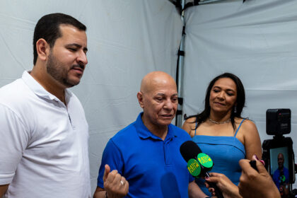 Professor Alcides celebra o Dia do Evangélico com entrega de benefícios em Turvelândia