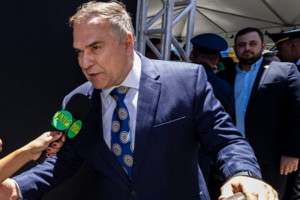 Gestão Sandro Mabel em Goiânia: avanços, desafios e perspectivas na avaliação de autoridades .