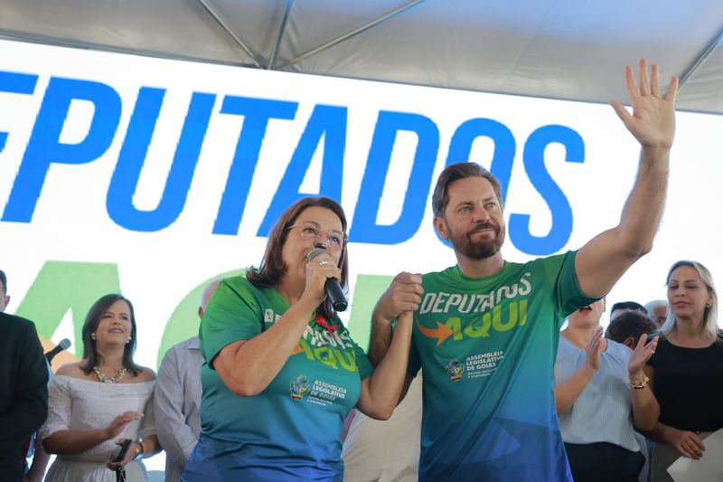 Mineiros recebem atendimentos em saúde e cidadania na 22ª edição do Programa Deputados Aqui