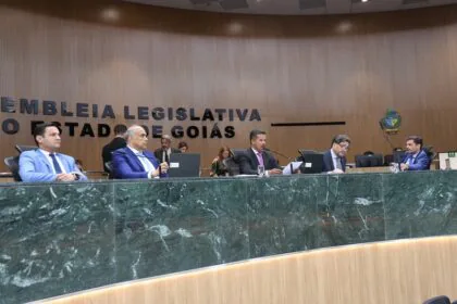 Deputados em Goiânia mantêm intensa agenda de trabalho durante feriado de aniversário da cidade Deputados em Goiânia mantêm intensa agenda de trabalho durante feriado de aniversário da cidade