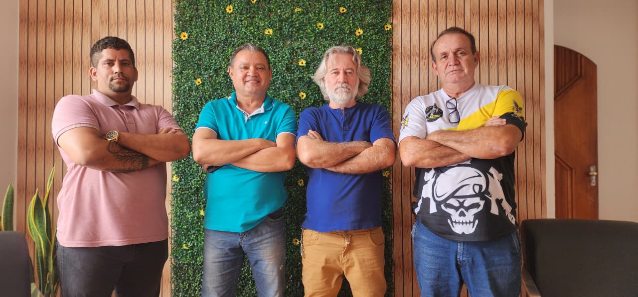 Coronel Caetano “Abacaxi” Visita AVEGO em Encontro Estratégico para Candidatura a Deputado Estadual Coronel Caetano “Abacaxi” Visita AVEGO em Encontro Estratégico para Candidatura a Deputado Estadual