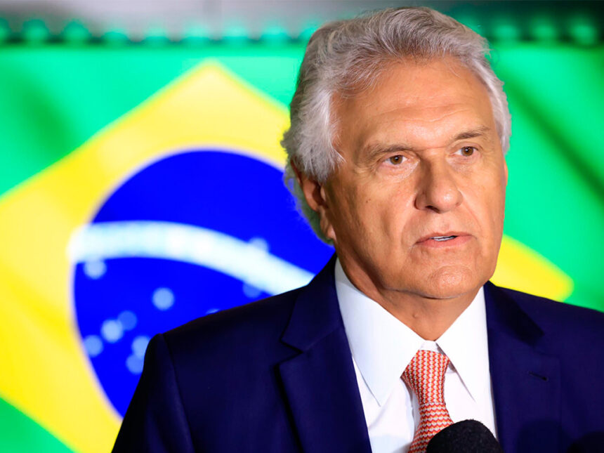 Caiado pressiona Assembleia e exige devolução integral de R$ 600 milhões: crise política se instala em Goiás