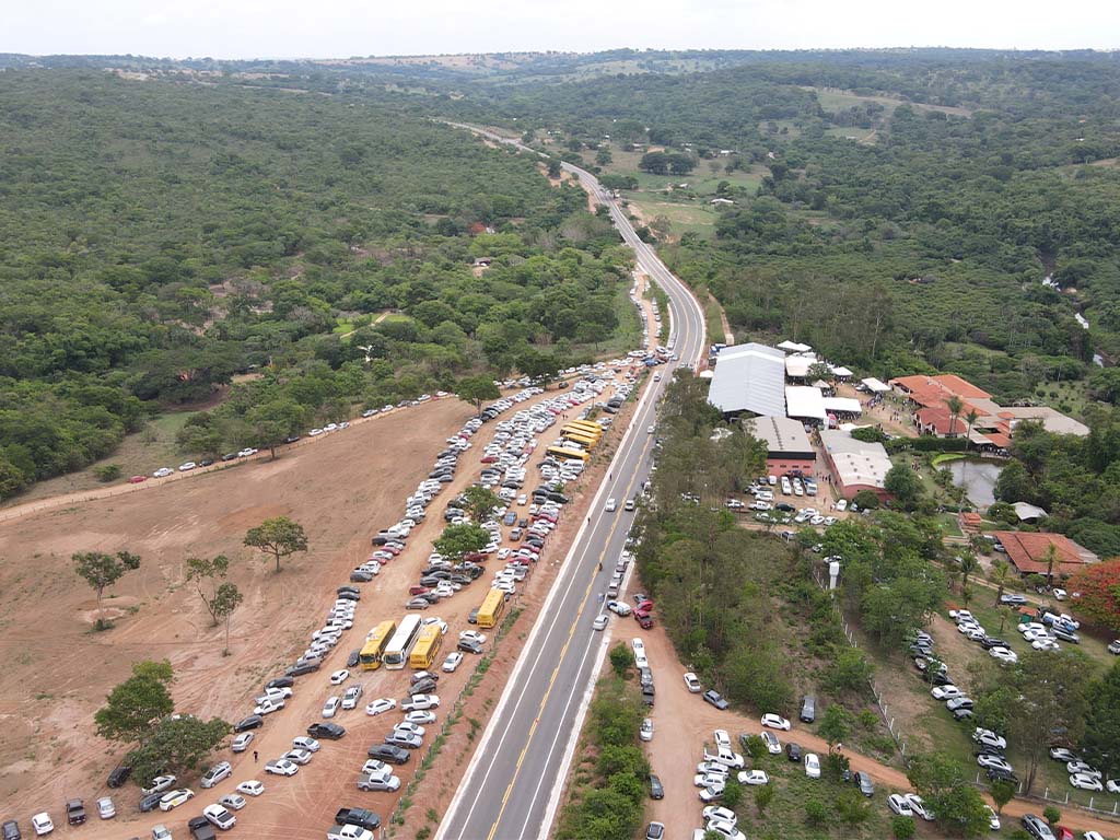 Inauguração da GO-319 reúne prefeitos e lideranças para celebrar desenvolvimento regional