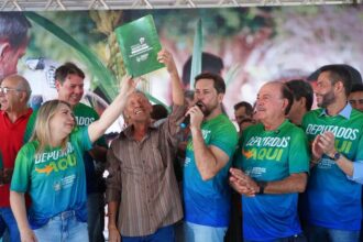 Iporá recebe diversas ações sociais do Programa Deputados Aqui em força-tarefa da Assembleia Legislativa