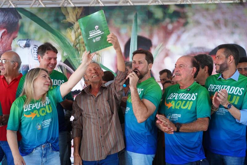 Iporá recebe diversas ações sociais do Programa Deputados Aqui em força-tarefa da Assembleia Legislativa