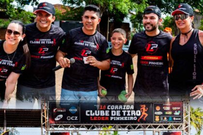 Primeira corrida do Clube de Tiro Leder Pinheiro reúne armas, carros antigos e saúde no Hipódromo da Lagoinha