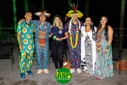 Comitiva Yawanawá realiza encontros culturais e espirituais no Brasil e no mundo.