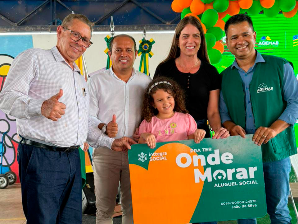 Entrega de escrituras e Aluguel Social reforça políticas de moradia e inclusão em Uruaçu