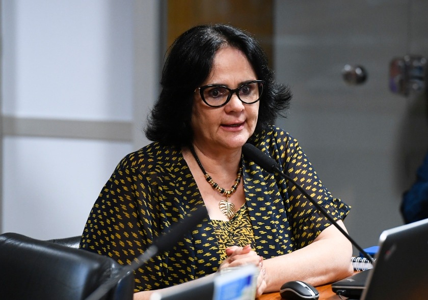 Senadora Damares divulga pastores citados na CPMI do INSS