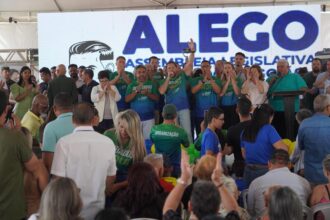 Deputados Aqui encerra 2025 com 326 mil atendimentos e benefícios a municípios de Goiás