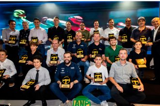 Volante de Ouro premia destaques do automobilismo goiano e reforça protagonismo de Goiás no cenário nacional