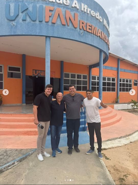 Professor Alcides destaca sucesso de cursos de enfermagem e direito em Remanso-BA