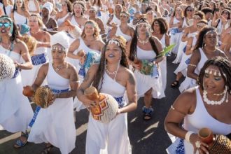 Grupo Agbelas estreia no pré-carnaval do Rio com oferenda musical e celebração da força feminina