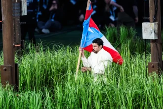 Bad Bunny se apresenta no Super Bowl e vira um dos assuntos mais comentados do fim de semana