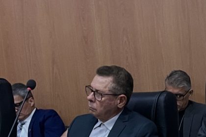 Câmara de Uruaçu abre ano legislativo de 2026 com presença do prefeito e lideranças