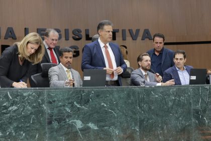 Assembleia Legislativa aprova medida que facilita negociação de dívidas tributárias em Goiás