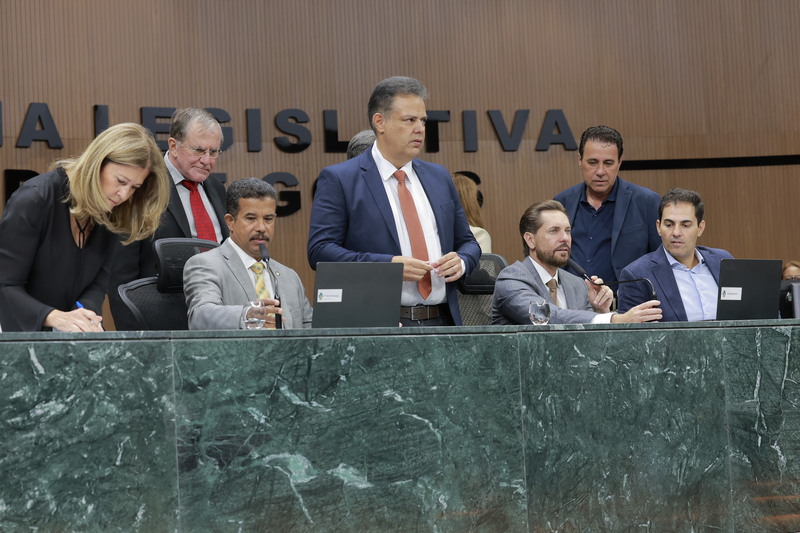 Assembleia Legislativa aprova medida que facilita negociação de dívidas tributárias em Goiás