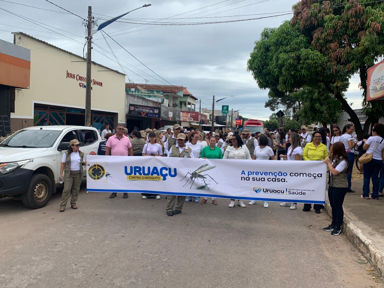 Uruaçu vai às ruas em ação coletiva para frear avanço da dengue
