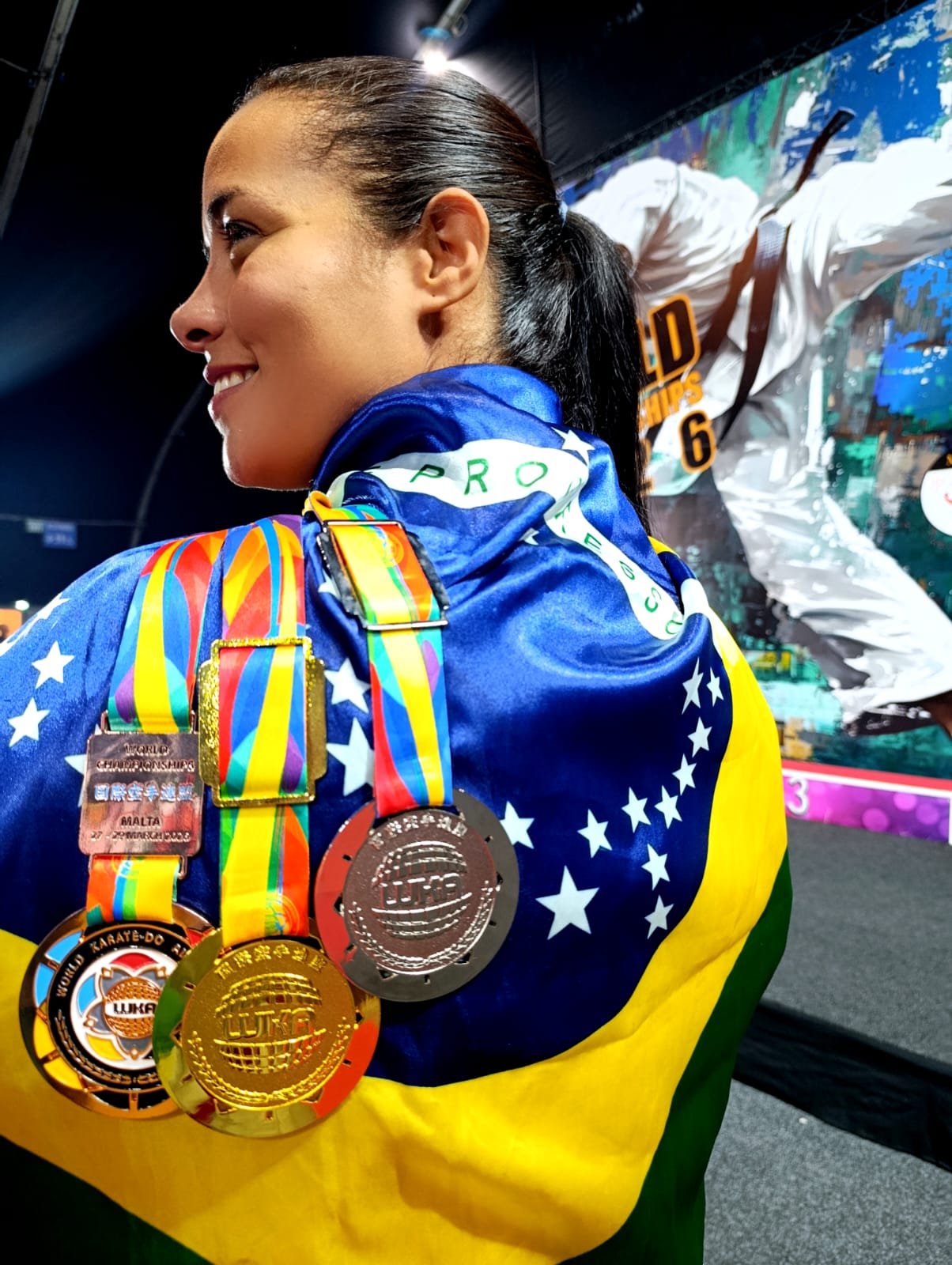 Filha de Uruaçu leva Brasil ao TOPO do Mundo com Rute Ramos Campeã Mundial!