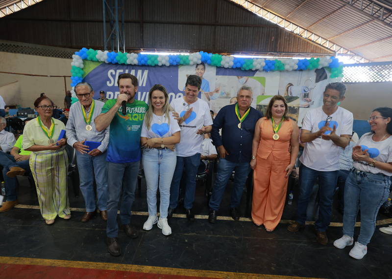 Vicentinópolis recebe ação social com serviços e atrações musicais em evento do Deputados Aqui