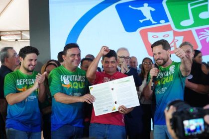 Deputados Aqui oferece serviços gratuitos de cidadania em Cidade Ocidental, DF, em ação para a comunidade