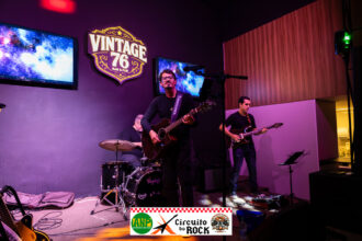Vintage 76 explode com Tributo à Legião Urbana no Circuito do Rock 2026