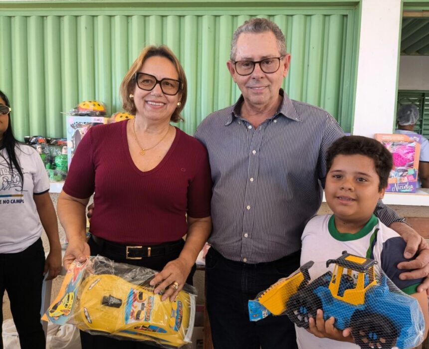 Projeto Mãos que Transformam leva cidadania à zona rural de Uruaçu