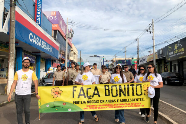 Uruaçu realiza caminhada “Faça Bonito” e reforça combate ao abuso sexual infantil