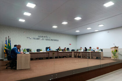Câmara de Hidrolândia realiza última sessão antes do recesso de julho
