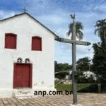 Descoberta Arqueológica em Jaraguá Revela Cemitério de Mais de 200 Anos na Igreja Nossa Senhora do Rosário dos Pretos Descoberta Arqueológica em Jaraguá Revela Cemitério de Mais de 200 Anos na Igreja Nossa Senhora do Rosário dos Pretos