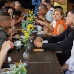 Café com Veteranos: Confraternização e Integração no Jotas Café e Restaurante Café com Veteranos: Confraternização e Integração no Jotas Café e Restaurante