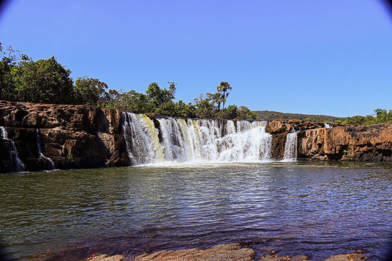Doverlândia: O Paraíso Natural de Goiás com Cachoeiras Incríveis e Tradição Local Doverlândia: O Paraíso Natural de Goiás com Cachoeiras Incríveis e Tradição Local