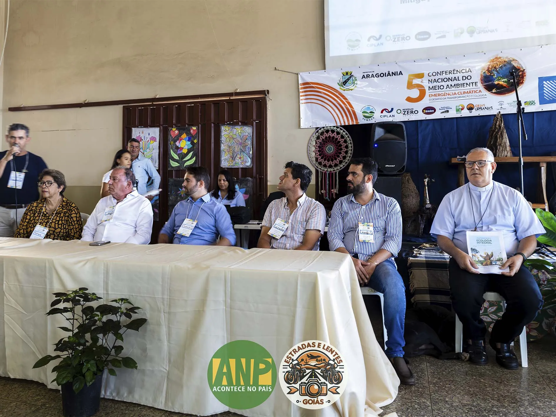 “5ª Conferência Nacional de Meio Ambiente: Aragoiânia no Caminho da Sustentabilidade” “5ª Conferência Nacional de Meio Ambiente: Aragoiânia no Caminho da Sustentabilidade”