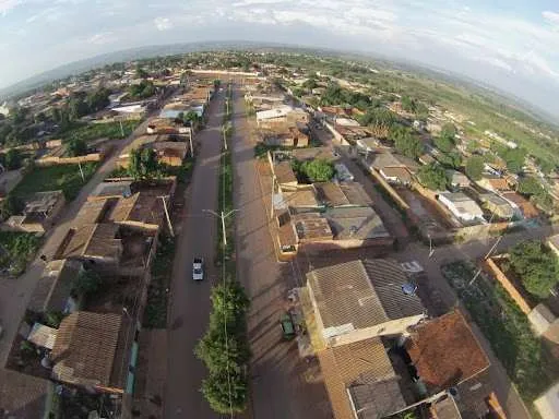 “Cidades Intermediadoras: Goiás em Destaque na Interiorização do Desenvolvimento” “Cidades Intermediadoras: Goiás em Destaque na Interiorização do Desenvolvimento”