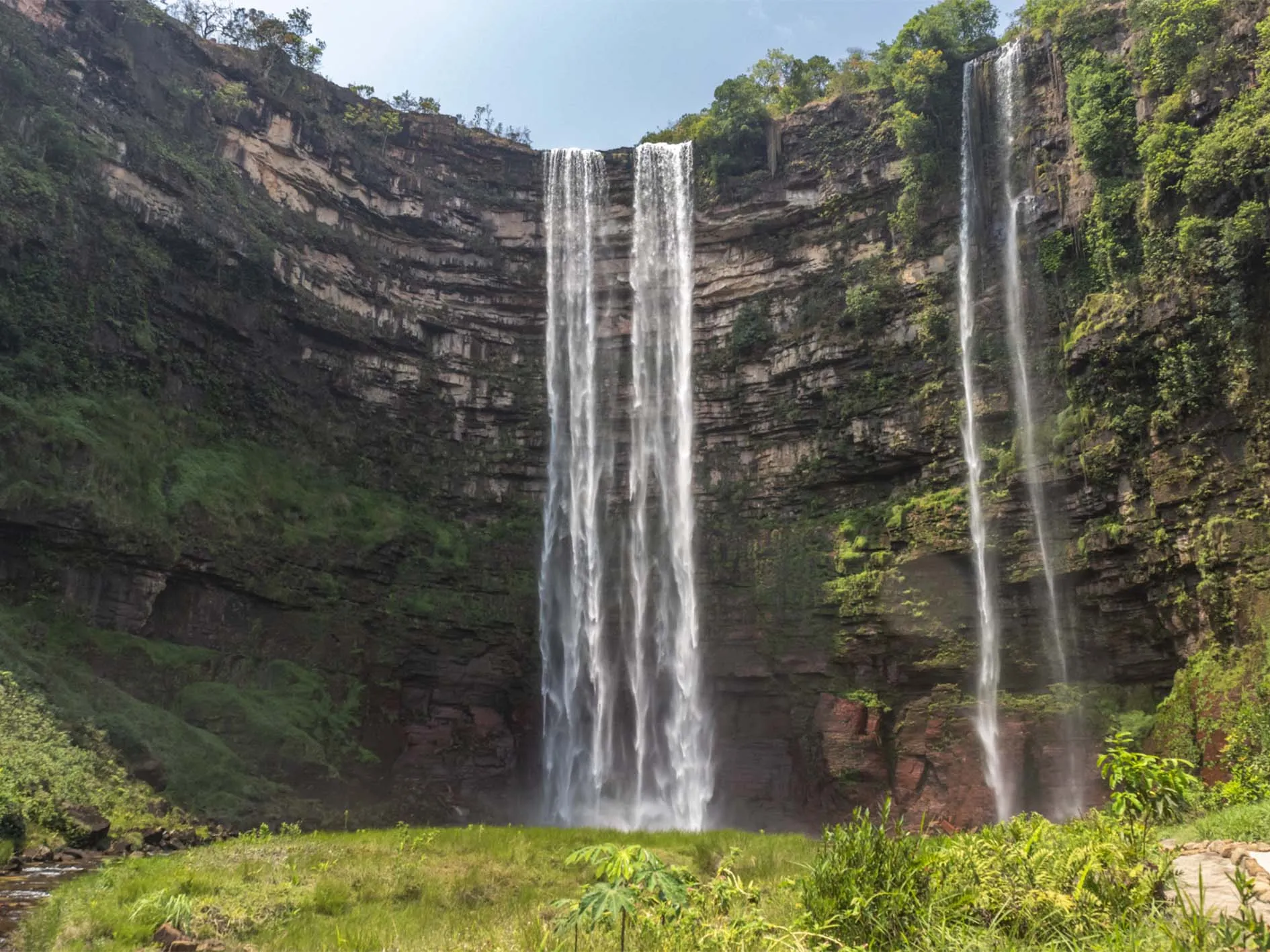 Baliza, Goiás: Um Tesouro Natural de Cultura, Sabores e Aventuras no Coração do Cerrado Baliza, Goiás: Um Tesouro Natural de Cultura, Sabores e Aventuras no Coração do Cerrado