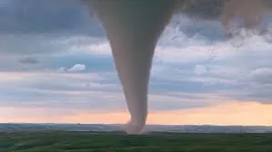 Tornado impressionante atinge Gary, Dakota do Sul, em 28 de junho de 2025 Tornado impressionante atinge Gary, Dakota do Sul, em 28 de junho de 2025