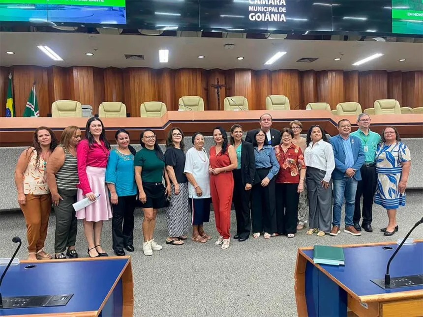 Pensionistas da PM e Bombeiros de Goiás Têm Voz Ativa em Audiência Pública proposta pelo Vereador Major Vitor Hugo Pensionistas da PM e Bombeiros de Goiás Têm Voz Ativa em Audiência Pública proposta pelo Vereador Major Vitor Hugo